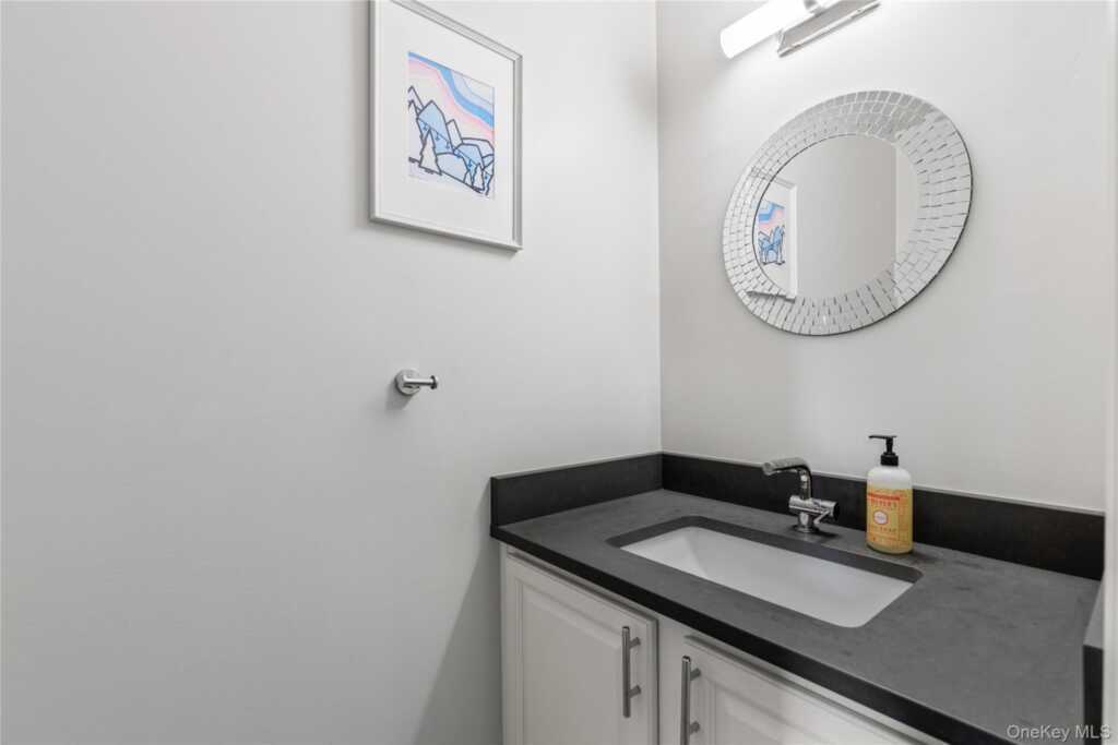 350 Midland Avenue, Rye, NY 10580 - Photo 6 of 25