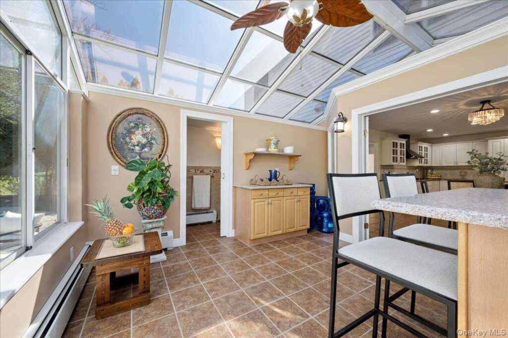 33 King Arthur Court, New City, NY 10956 - Photo 26 of 47