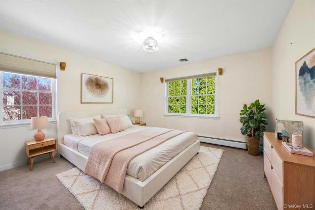 33 King Arthur Court, New City, NY 10956 - Photo 37 of 47