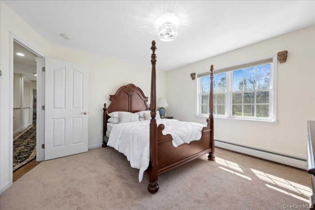 33 King Arthur Court, New City, NY 10956 - Photo 38 of 47