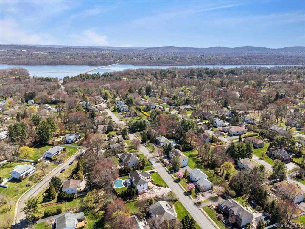 33 King Arthur Court, New City, NY 10956 - Photo 47 of 47