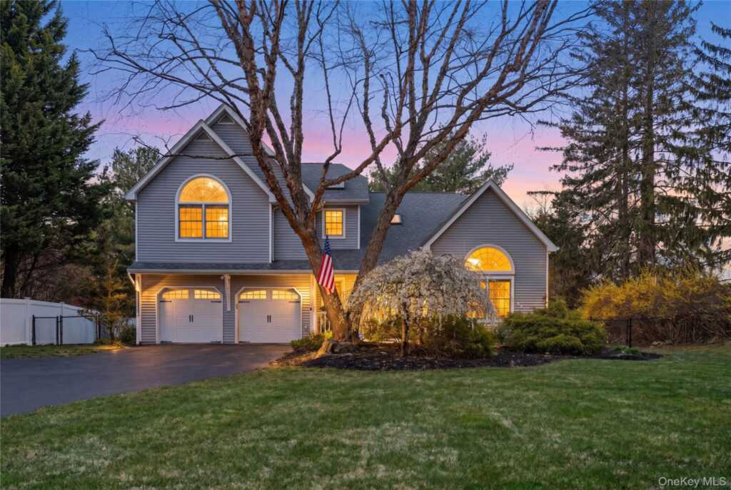 88 Highview Avenue, Nanuet, NY 10954 - Photo 2 of 37