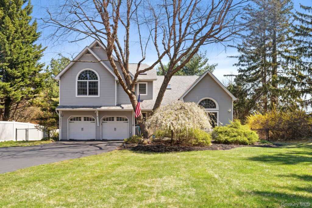 88 Highview Avenue, Nanuet, NY 10954 - Photo 3 of 37