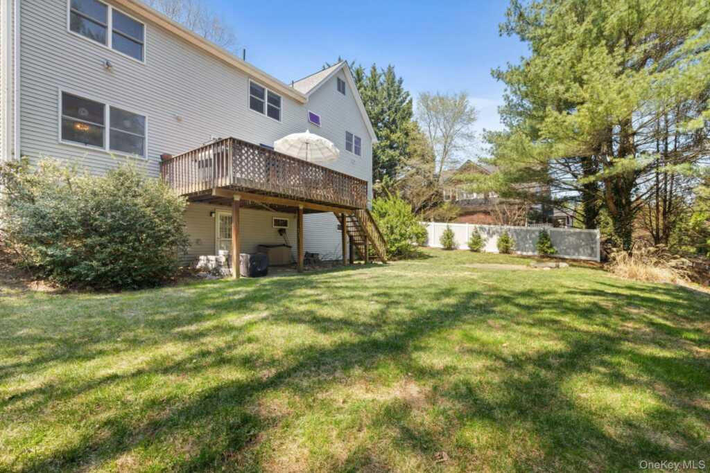 88 Highview Avenue, Nanuet, NY 10954 - Photo 33 of 37