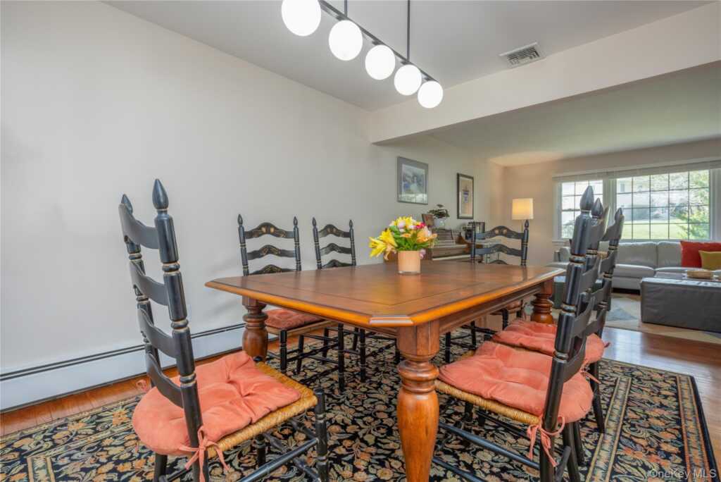 45 Woodglen Drive, New City, NY 10956 - Photo 15 of 43