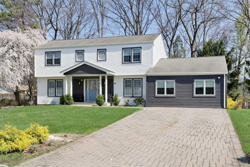 10 Millbury Street, Suffern, NY 10901