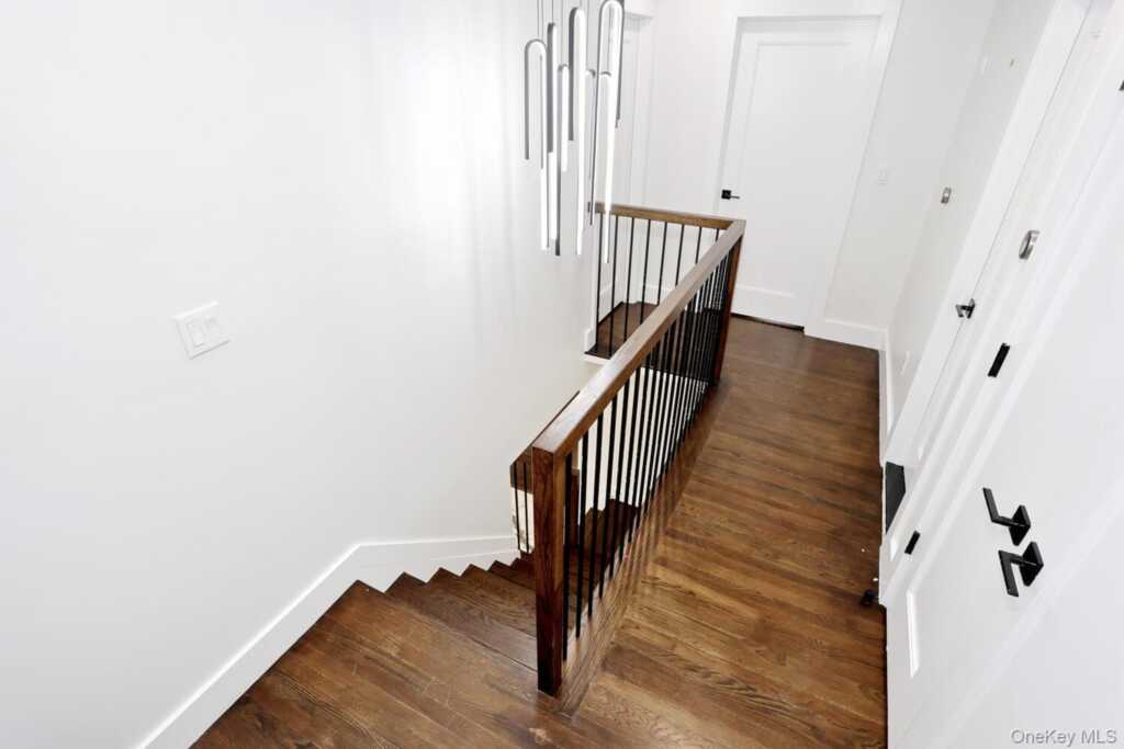 10 Millbury Street, Suffern, NY 10901 - Photo 19 of 40