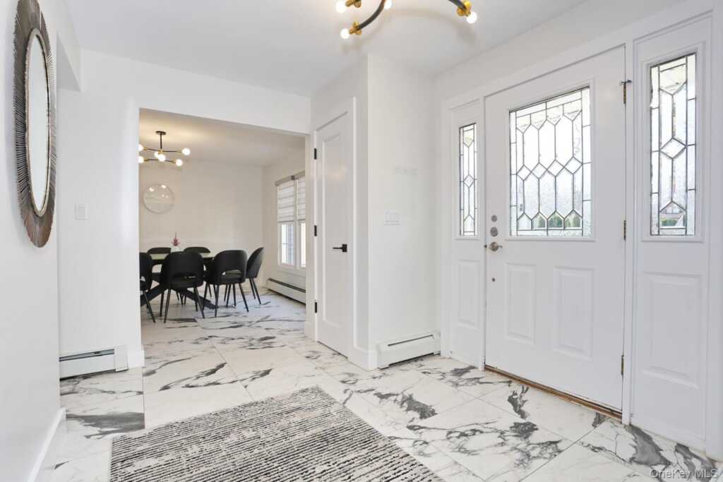 10 Millbury Street, Suffern, NY 10901 - Photo 4 of 40