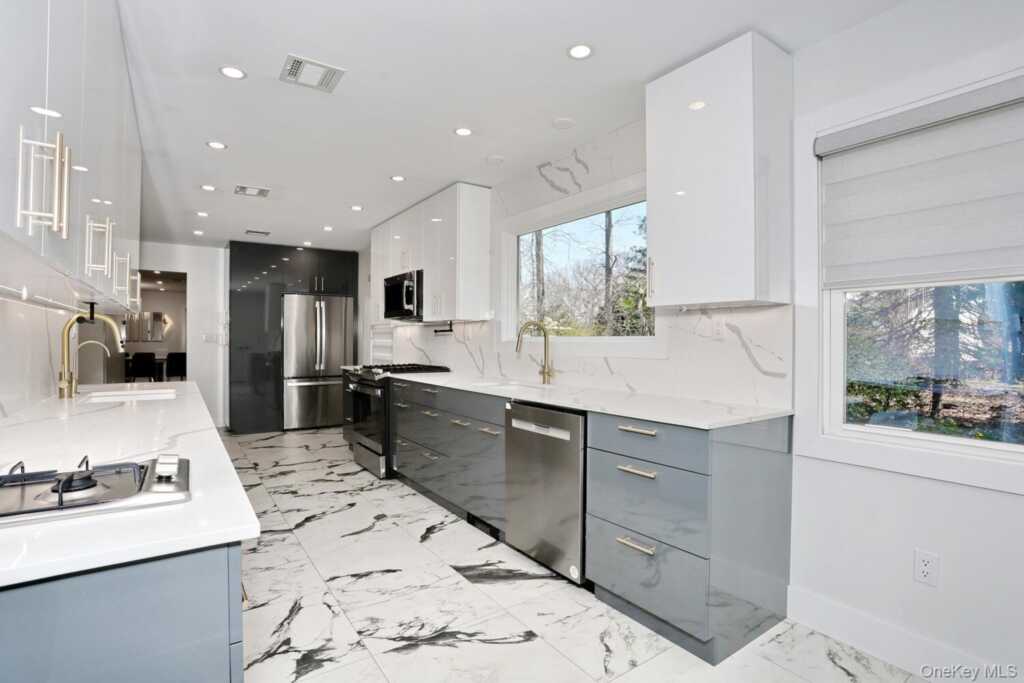 10 Millbury Street, Suffern, NY 10901 - Photo 8 of 40