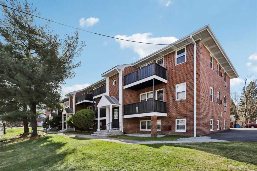 20 Francis Avenue, Unit #10C, Nyack, NY 10960 - Photo 2 of 23