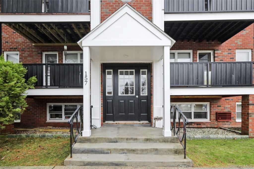 20 Francis Avenue, Unit #10C, Nyack, NY 10960 - Photo 4 of 23