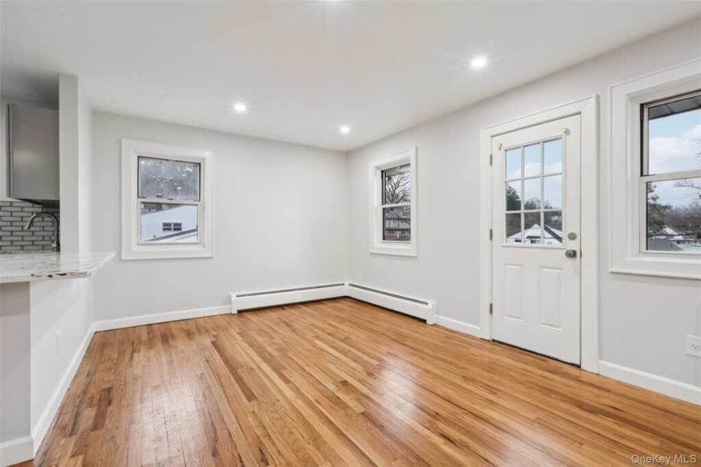 16 Francis Avenue, Unit #8C, Nyack, NY 10960 - Photo 5 of 14