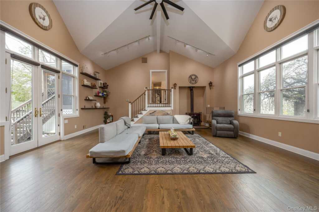 2 Emily Lane, Stony Point, NY 10980 - Photo 10 of 31