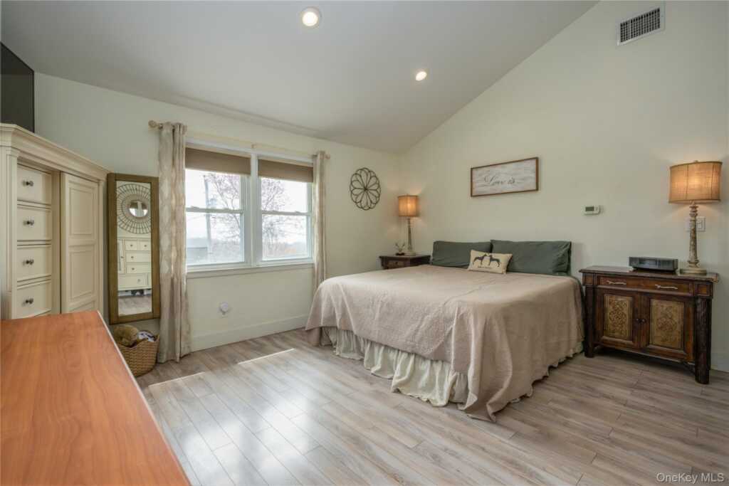 2 Emily Lane, Stony Point, NY 10980 - Photo 11 of 31