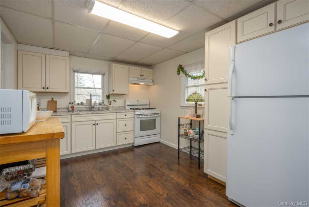 2 Emily Lane, Stony Point, NY 10980 - Photo 23 of 31