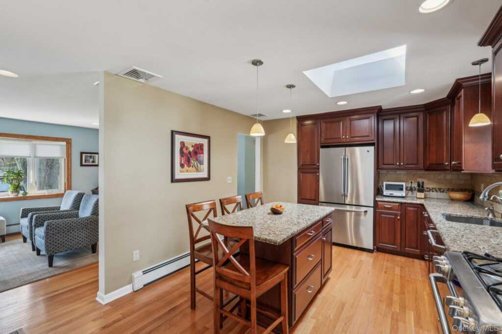 23 Will Rogers Lane, Nanuet, NY 10954 - Photo 16 of 47