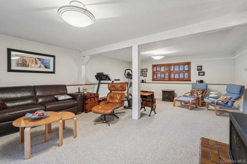 23 Will Rogers Lane, Nanuet, NY 10954 - Photo 35 of 47