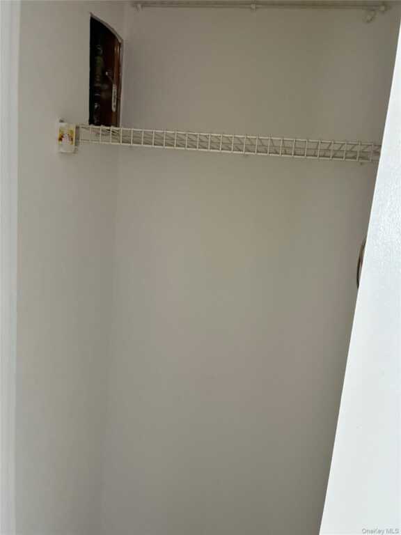 401 Town Hill Road, Unit #1-D, Nanuet, NY 10954 - Photo 10 of 15