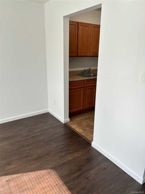 401 Town Hill Road, Unit #1-D, Nanuet, NY 10954 - Photo 5 of 15