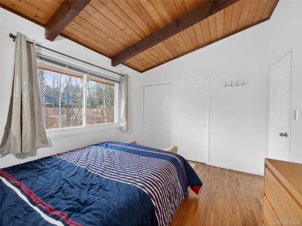 810 Haverstraw Road, Suffern, NY 10901 - Photo 21 of 49