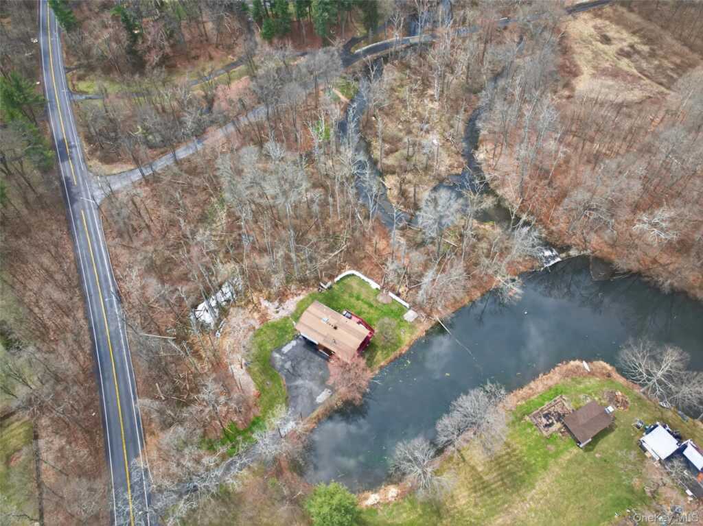 810 Haverstraw Road, Suffern, NY 10901 - Photo 47 of 49