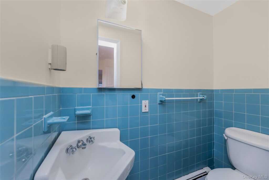 26 Fairview Avenue, White Plains, NY 10603 - Photo 5 of 13