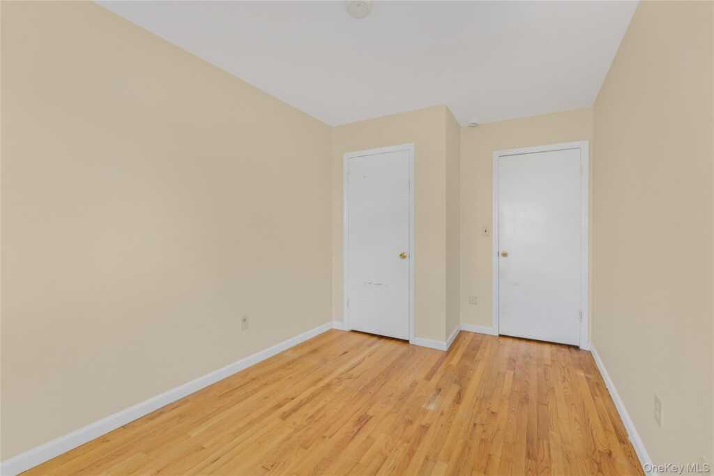 26 Fairview Avenue, White Plains, NY 10603 - Photo 9 of 13