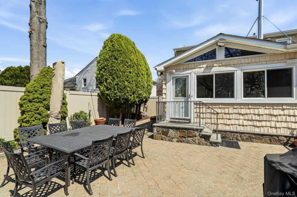 317 Hornidge Road, Rye, NY 10543 - Photo 19 of 21