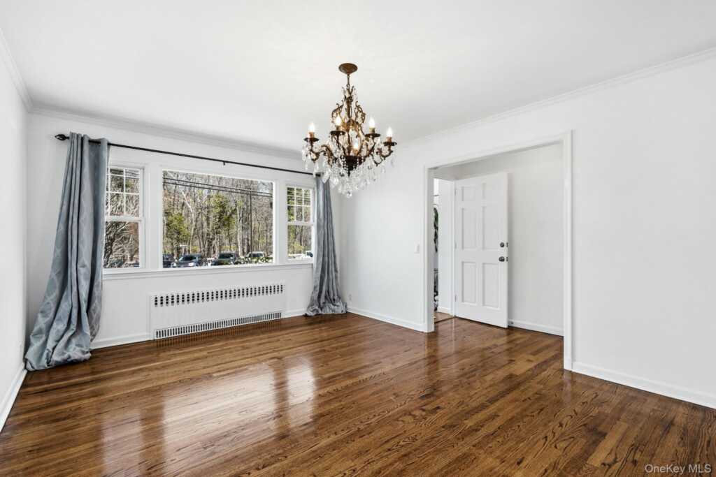 317 Hornidge Road, Rye, NY 10543 - Photo 4 of 21