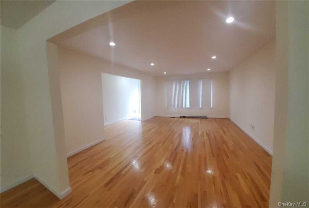 315 Washington Avenue, Unit #Unit 1, New Rochelle, NY 10801 - Photo 9 of 29