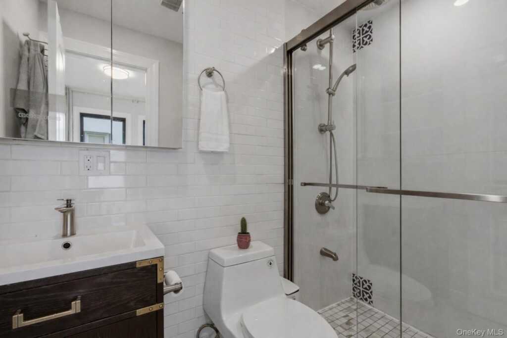 423 Halstead Avenue, Rye, NY 10543 - Photo 9 of 25