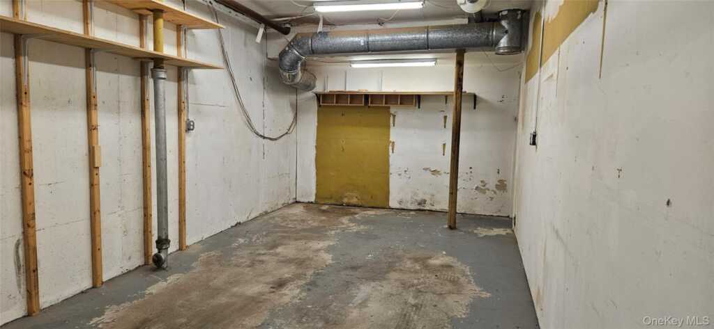 276 Parkside Drive, Suffern, NY 10901 - Photo 14 of 19