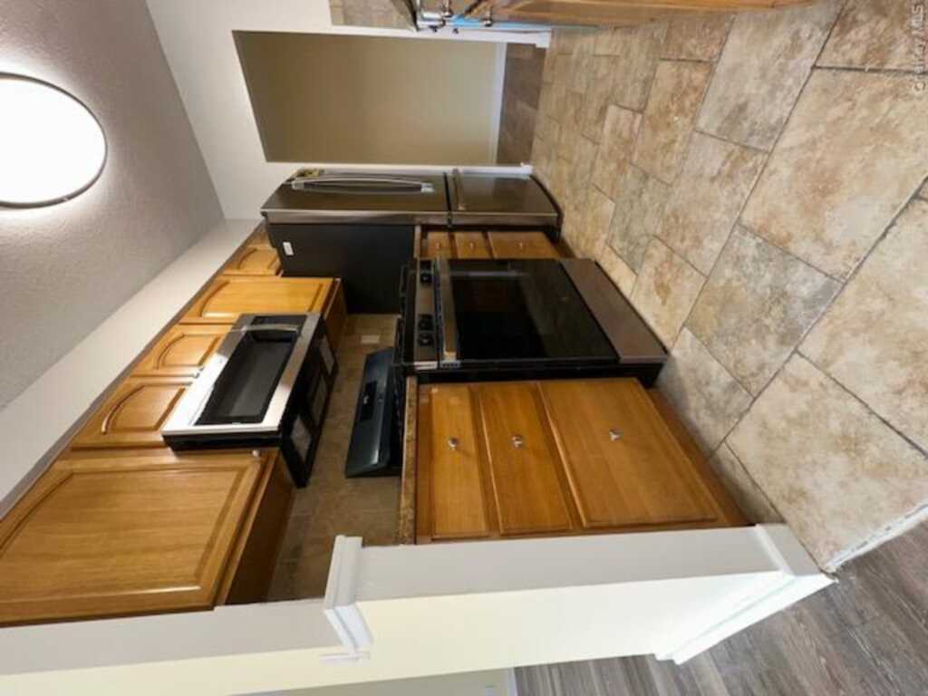 14 Nosband Avenue, Unit #1j, White Plains, NY 10605