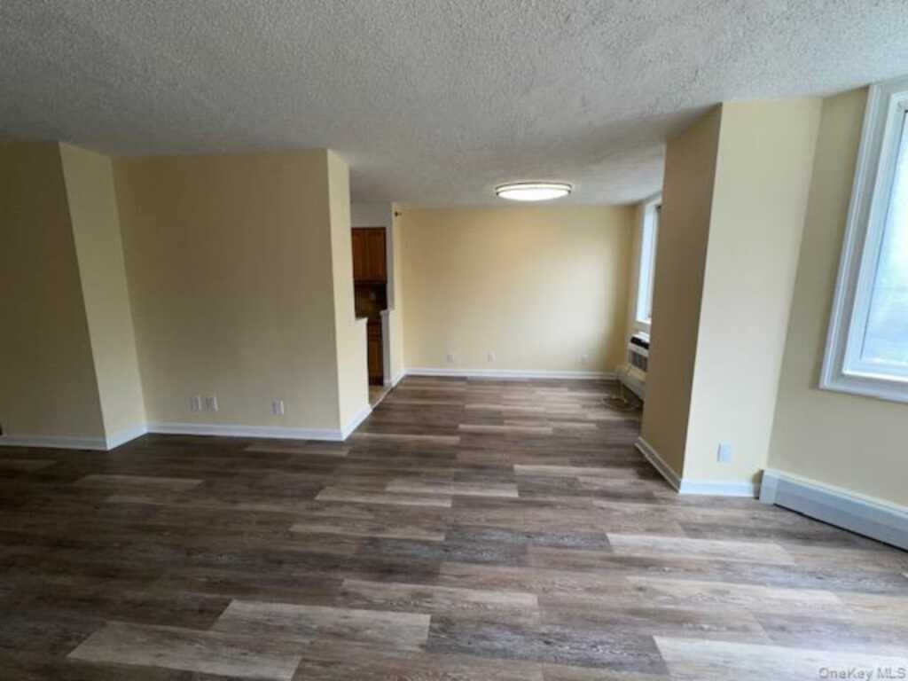 14 Nosband Avenue, Unit #1j, White Plains, NY 10605 - Photo 10 of 35