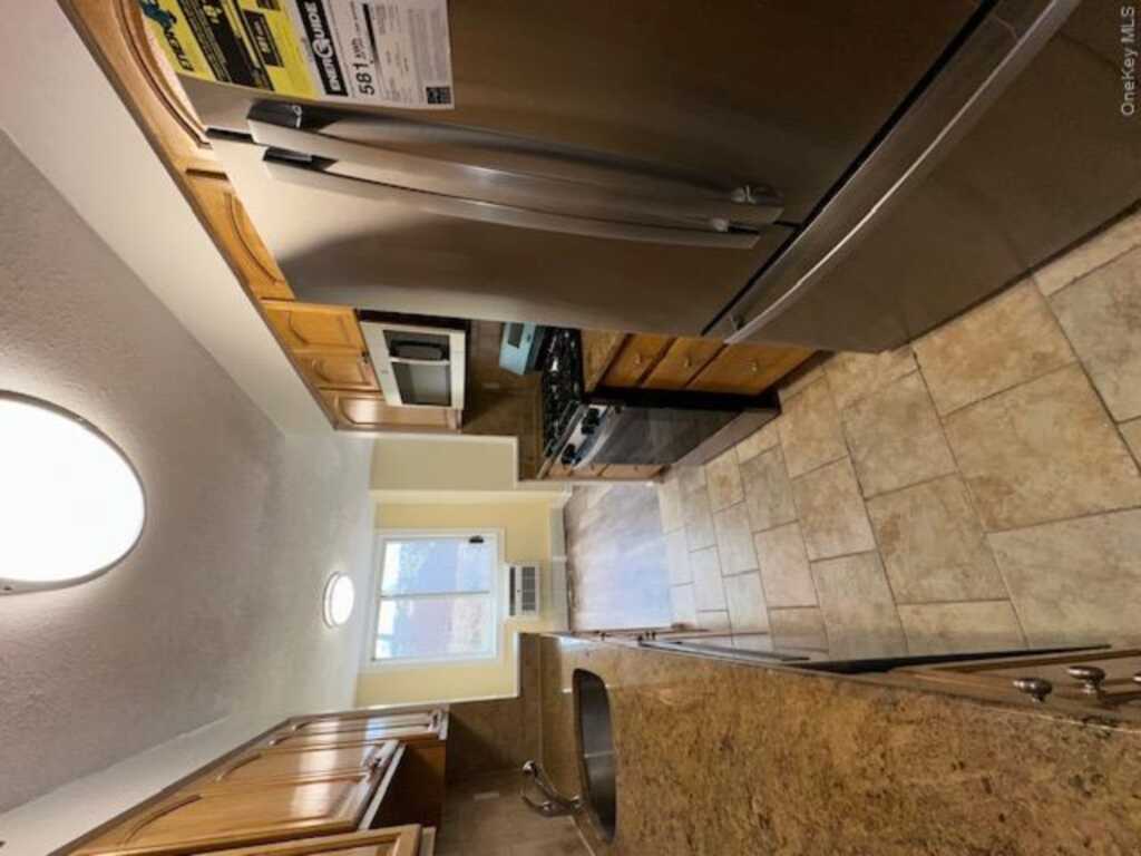 14 Nosband Avenue, Unit #1j, White Plains, NY 10605 - Photo 2 of 35
