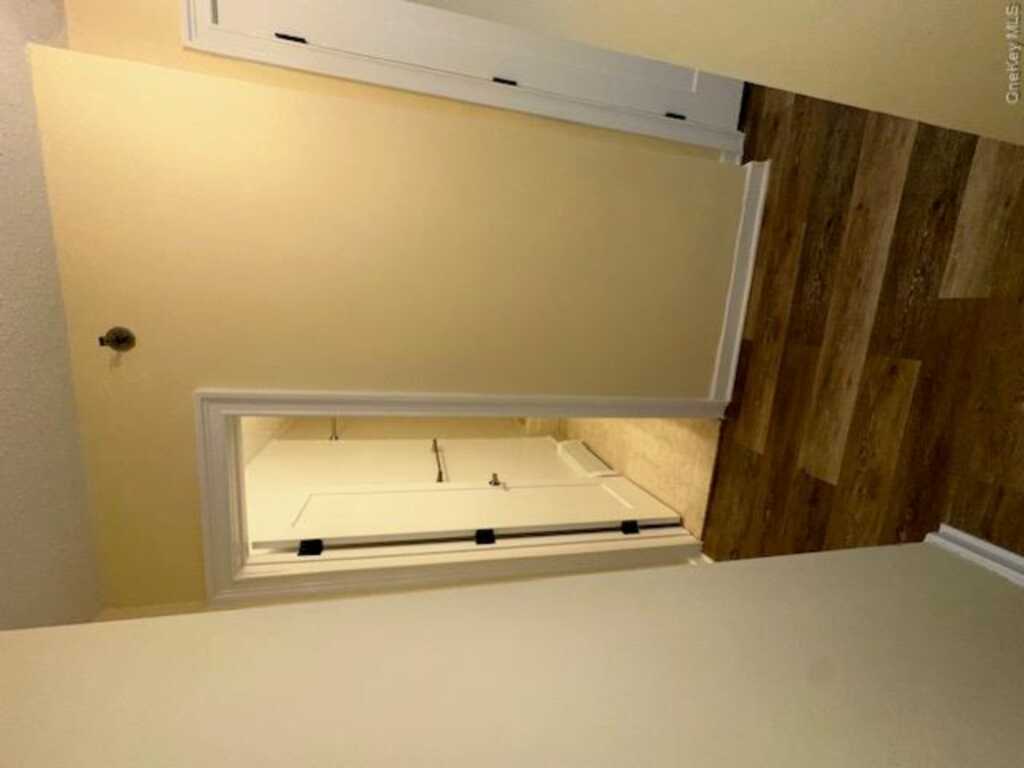14 Nosband Avenue, Unit #1j, White Plains, NY 10605 - Photo 21 of 35
