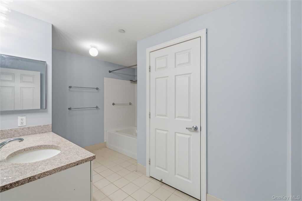 300 Mamaroneck Avenue, Unit #323, White Plains, NY 10604 - Photo 24 of 29