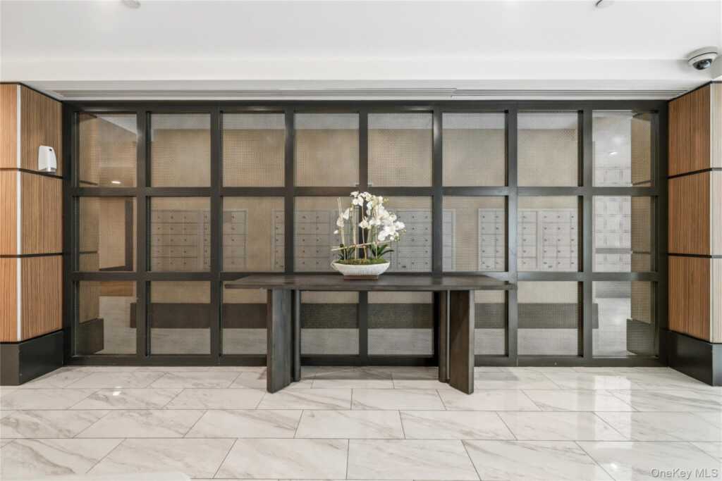 300 Mamaroneck Avenue, Unit #323, White Plains, NY 10604 - Photo 4 of 29