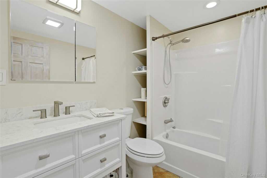 19 E Catherine Street, Nyack, NY 10960 - Photo 41 of 50