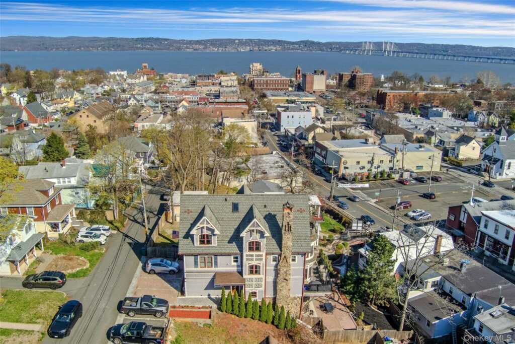 19 E Catherine Street, Nyack, NY 10960 - Photo 5 of 50