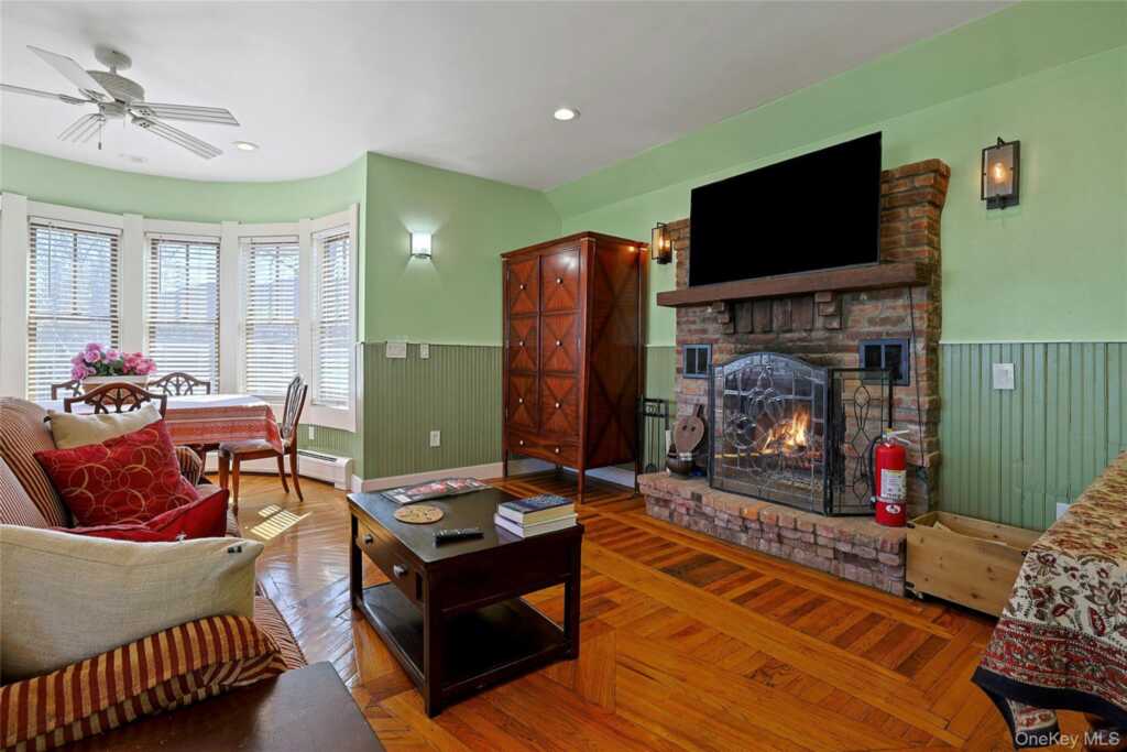 19 E Catherine Street, Nyack, NY 10960 - Photo 9 of 50
