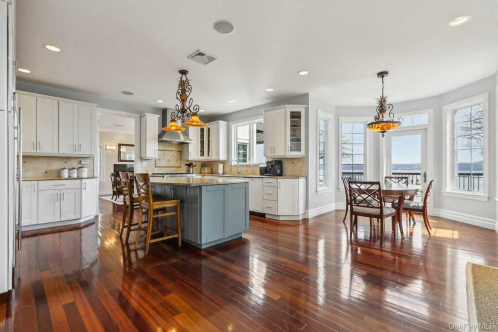 2 Tompkins Court, Nyack, NY 10960 - Photo 10 of 45