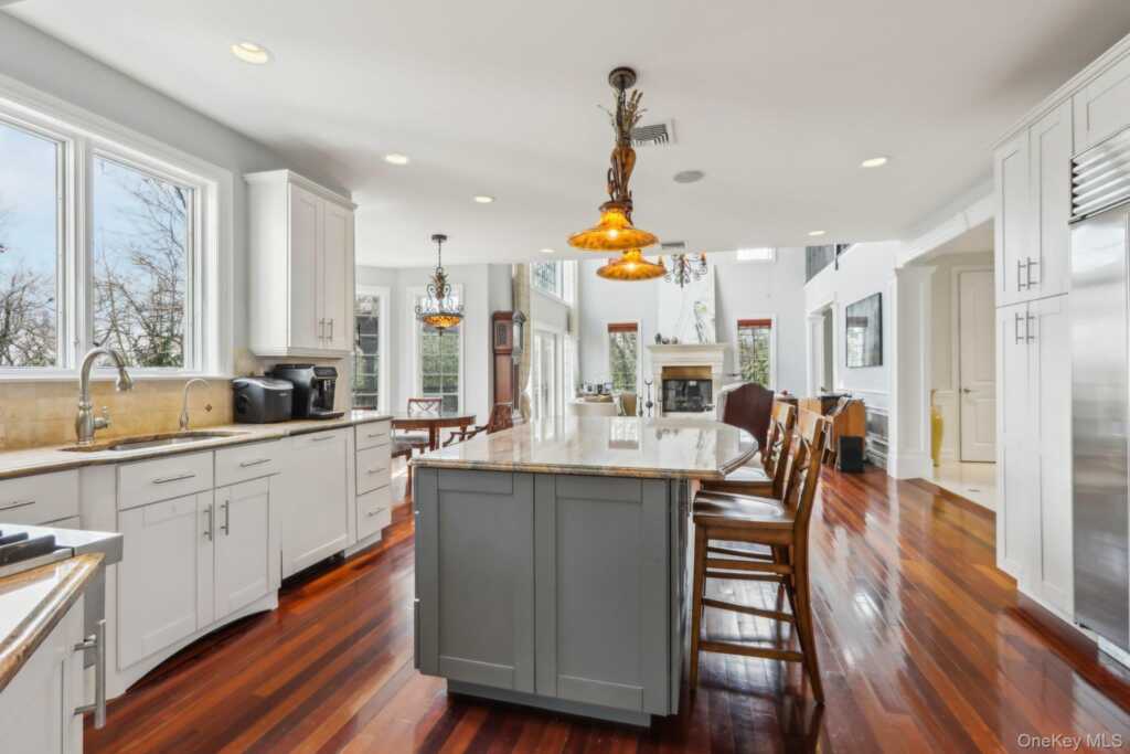 2 Tompkins Court, Nyack, NY 10960 - Photo 12 of 45