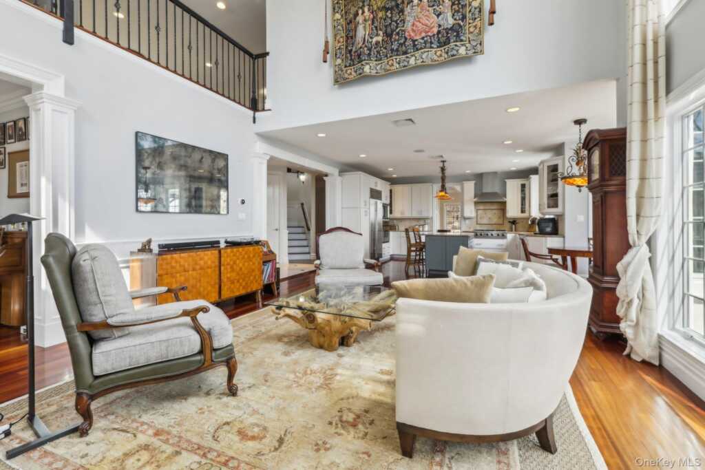 2 Tompkins Court, Nyack, NY 10960 - Photo 4 of 45