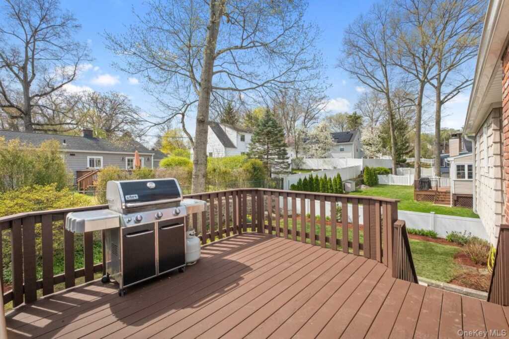 53 Jennings Road, White Plains, NY 10605 - Photo 20 of 23