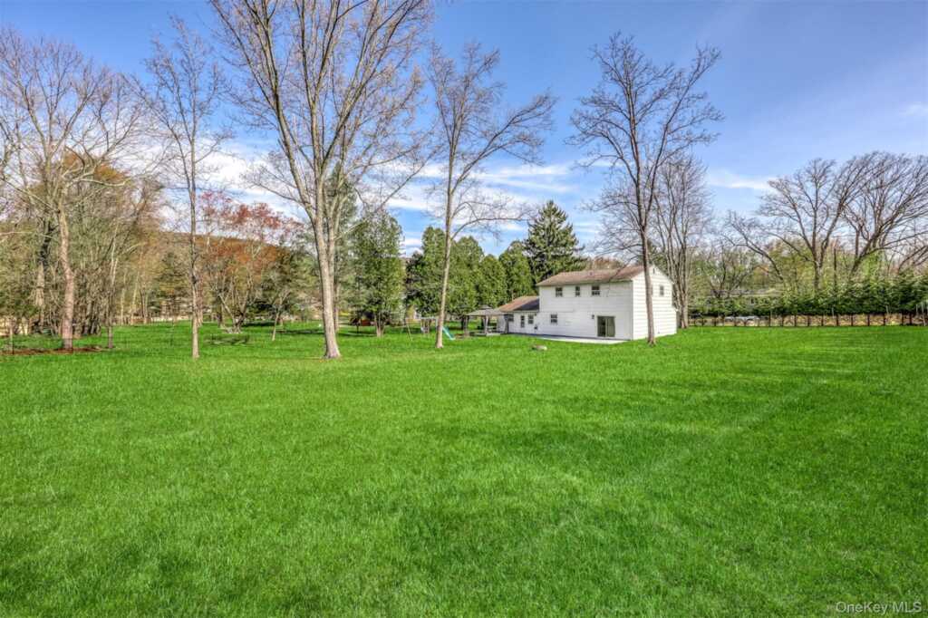 1 Cottage Lane, Suffern, NY 10901 - Photo 22 of 24