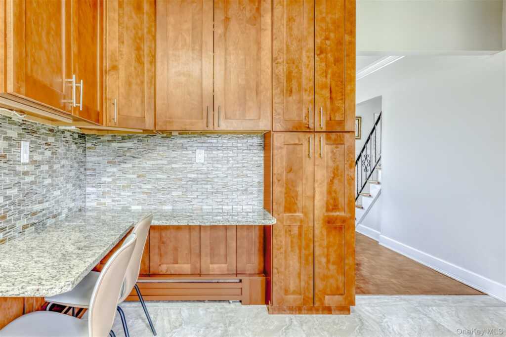 1 Cottage Lane, Suffern, NY 10901 - Photo 9 of 24