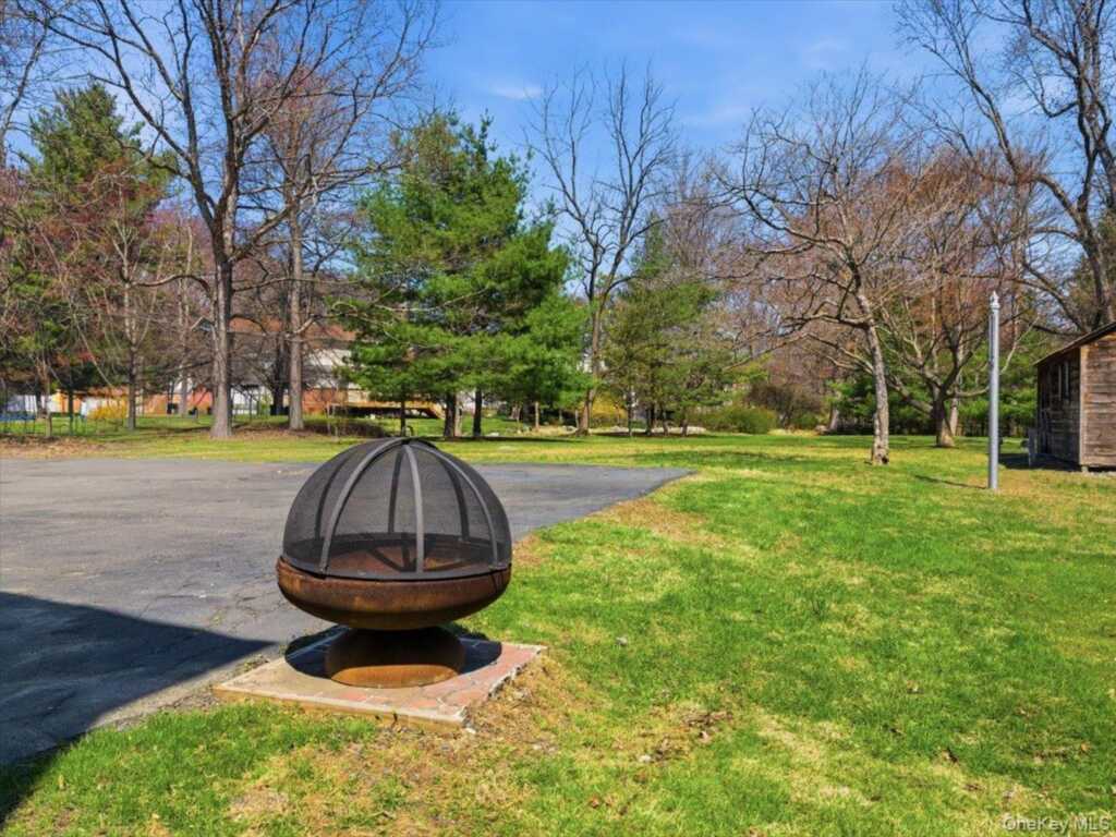 311 Willow Grove Road, Stony Point, NY 10980 - Photo 38 of 42