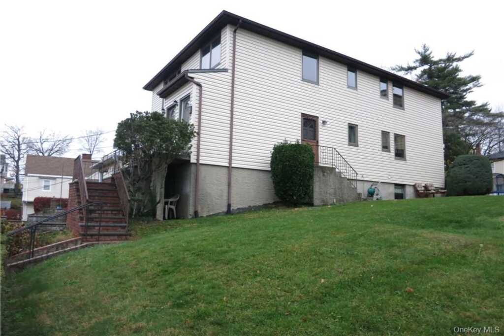 25 Acacia, Unit #1, New Rochelle, NY 10805 - Photo 18 of 24