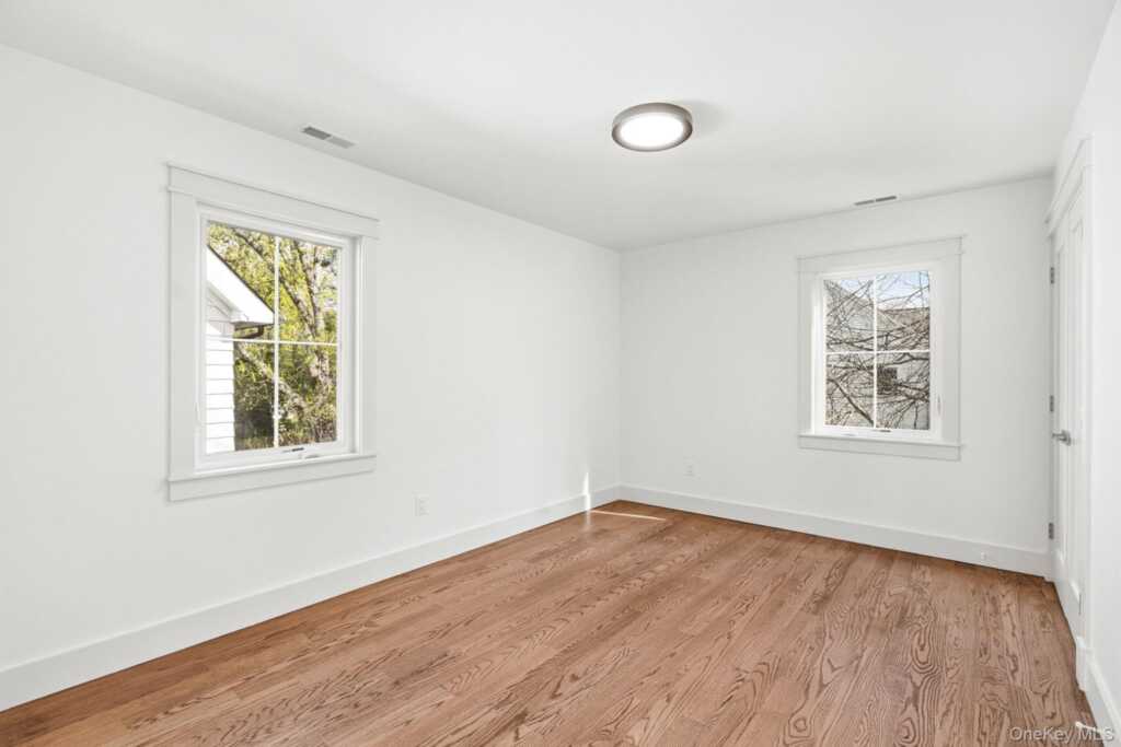 54 Lindbergh Avenue, Rye, NY 10580 - Photo 15 of 28